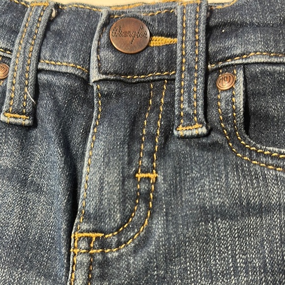 Blue Flared Denim Jeans for Everyday Comfort - Picture 5 of 7